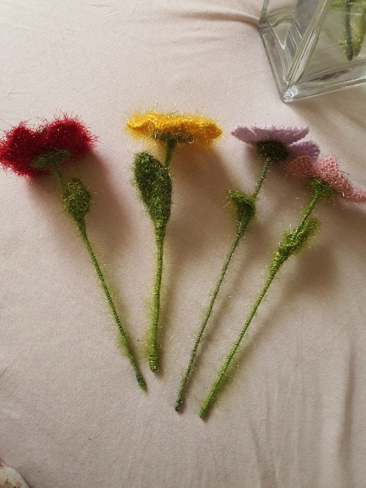 Martisoare Flori crosetate handmade