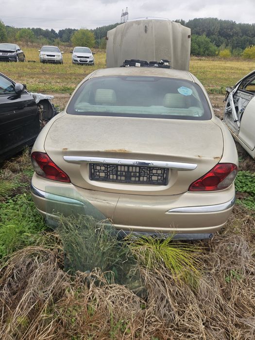 Bara spate cu senzori jaguar x-type