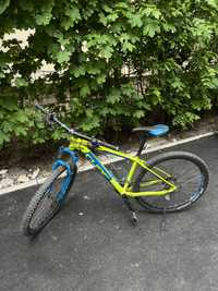 vand bicicleta cube aim sl27.5 kiwi/albastru 2017