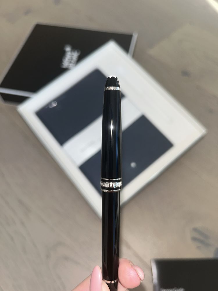 Montblanc Meisterstück Classique комплект тефтер с химикалка