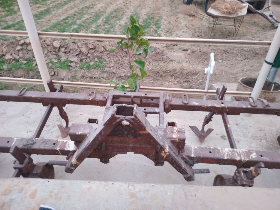 Chizili traktor vositasi