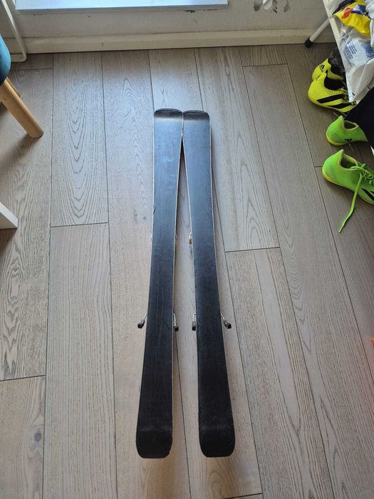 Schiuri Atomic Redster JR cu legături Atomic XTL – lungime 110 cm