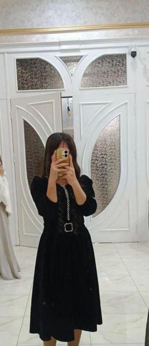 Ko'ylak sotaman faqat bir marta kiyilgan