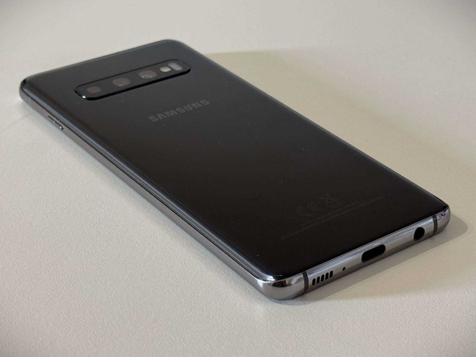 Бартер!Като НОВ! Samsung Galaxy S10 Prism Black (Черен)