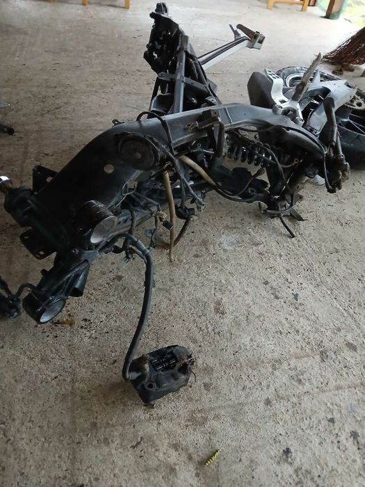 Cadru motor Yamaha yzf r 125 2015