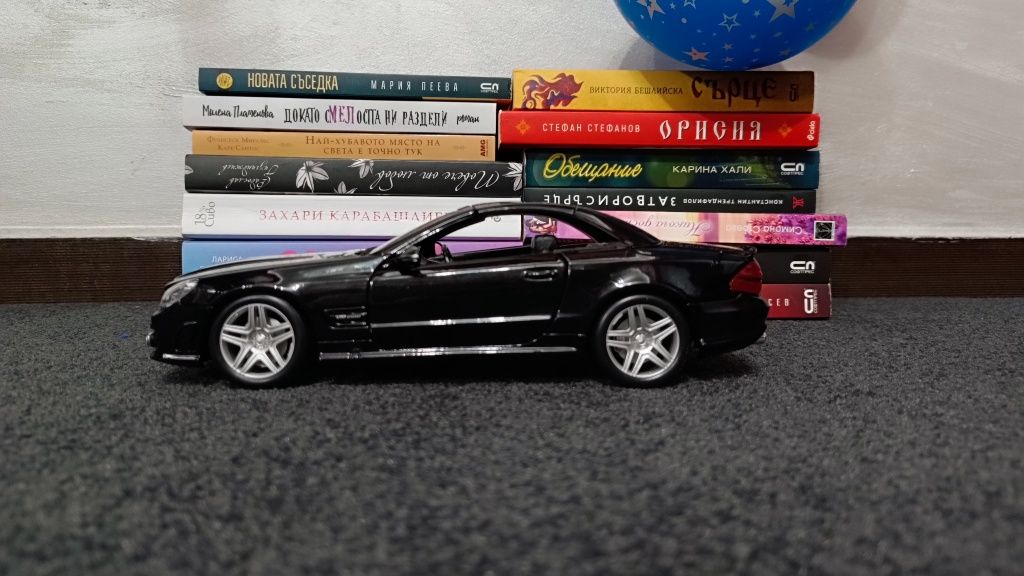 Mercedes SL65 AMG Premium edition мащаб 1:18 Maisto