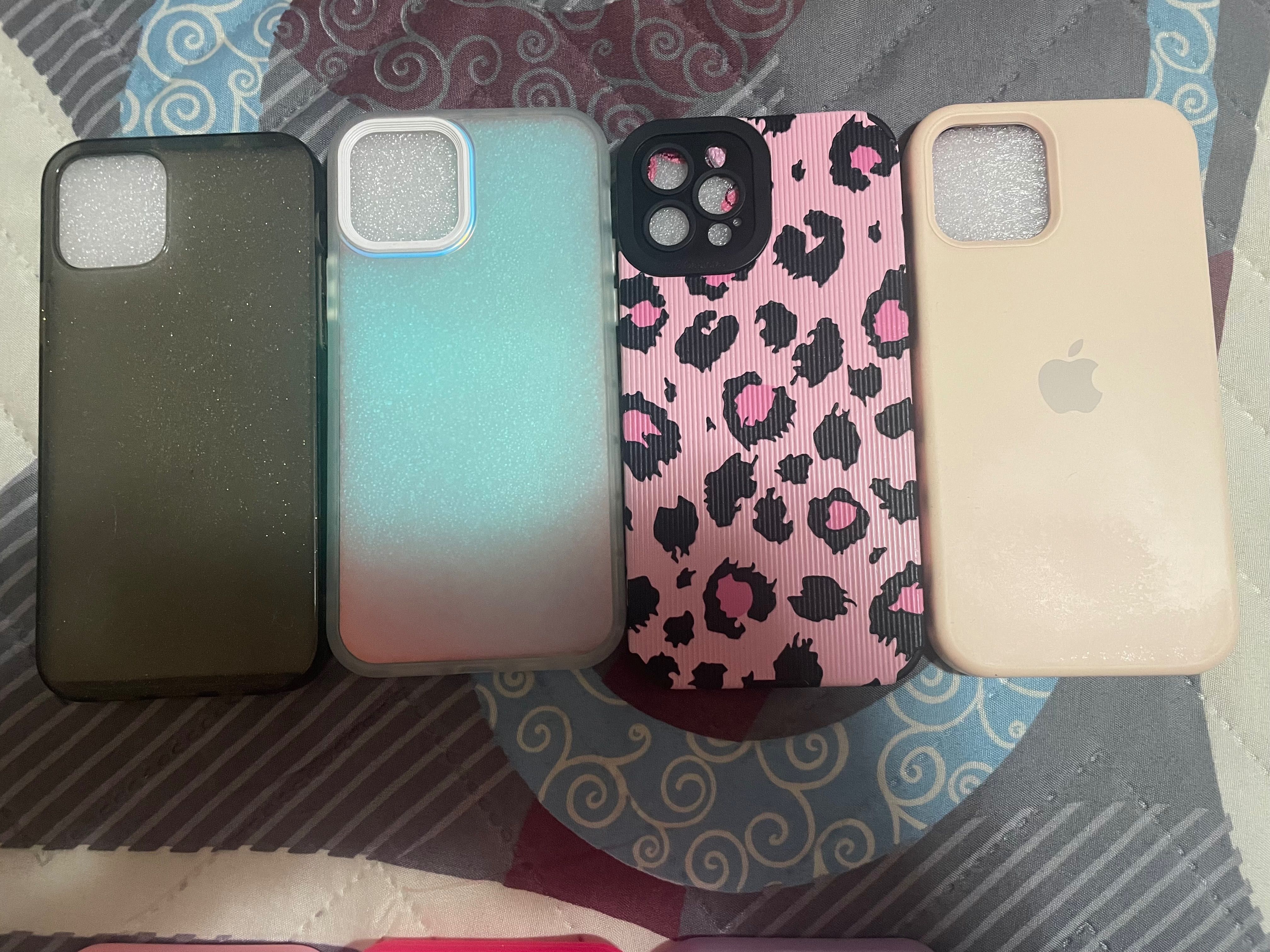 Кейсове за iPhone 12 pro