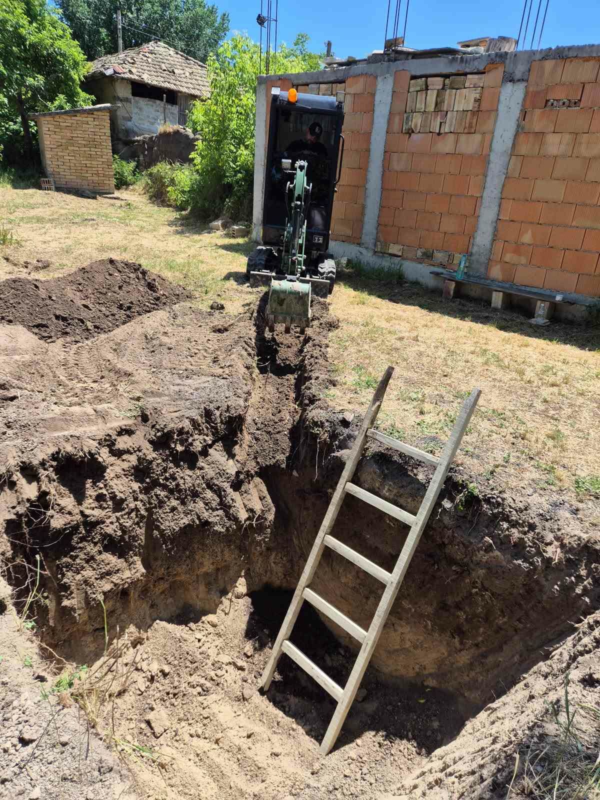 Изкопни услуги с мини багер за Варна и варнеска област