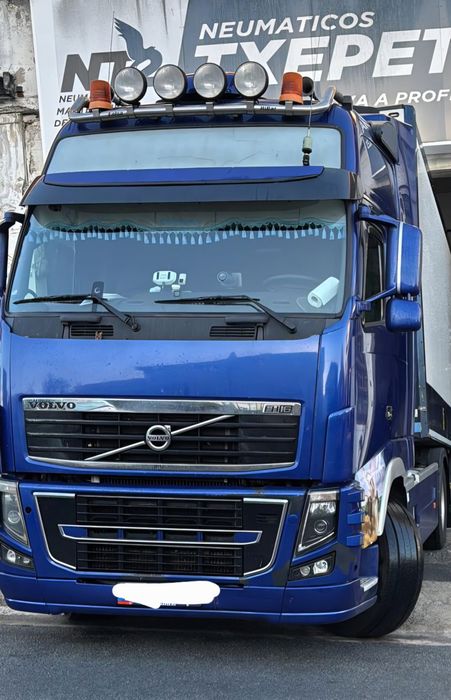 Cap tractor +remorca