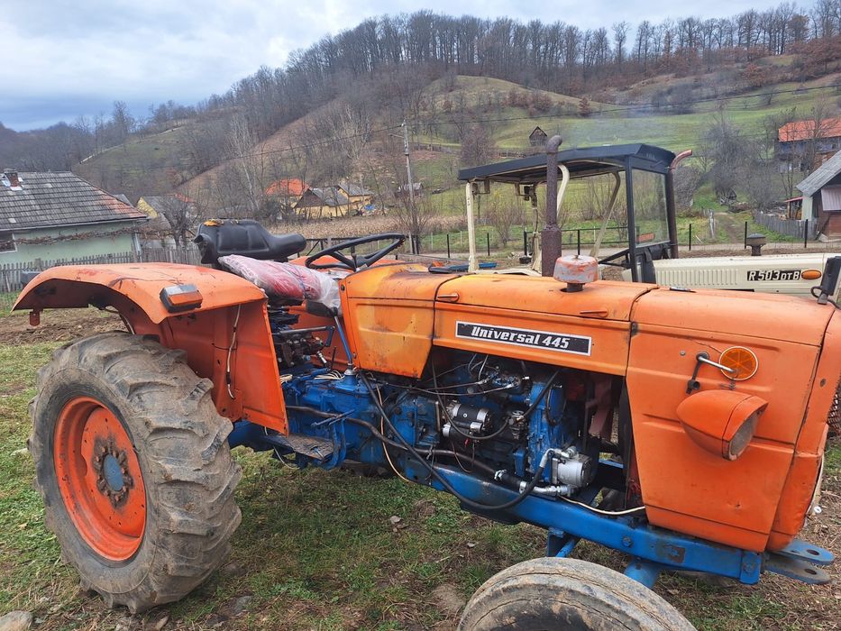 Vand Tractor fiat 45