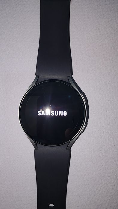 Продаю часы Samsung galaxy vatch5