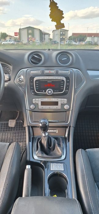 Vand Ford Mondeo