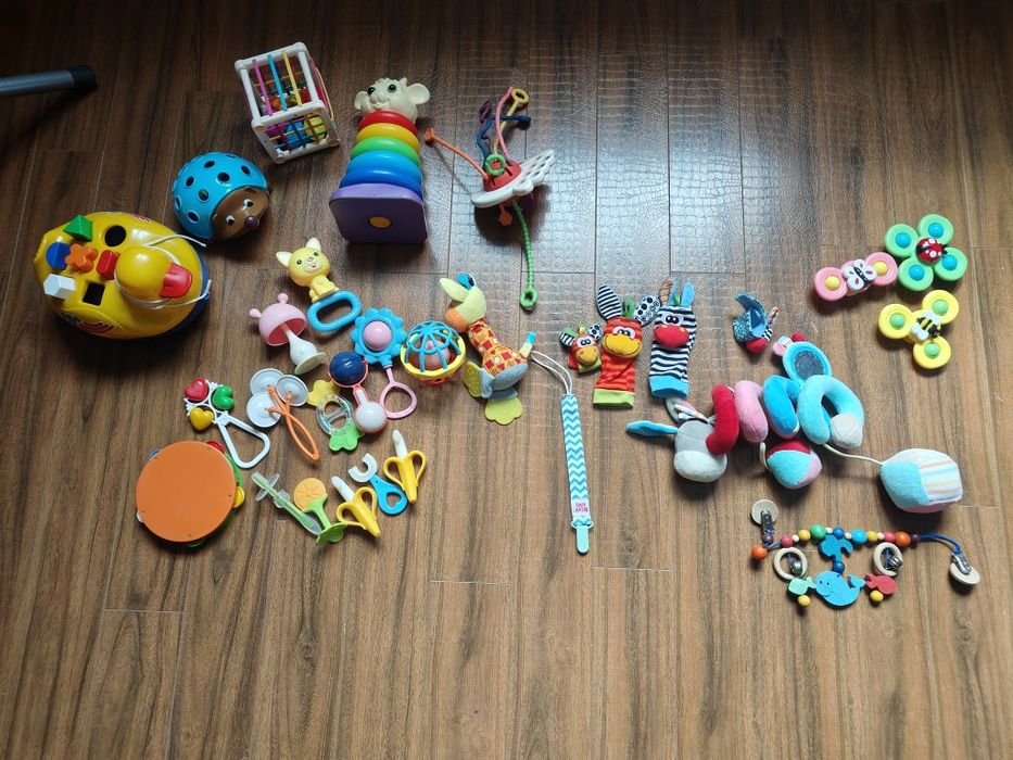 Отдам игрушки для детей с рождения до года за 5000 тенге