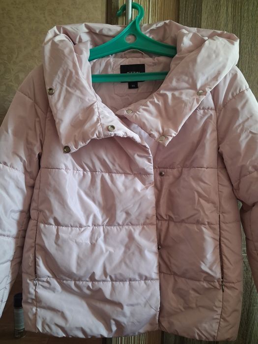 Куртка  в идеальном состоянии