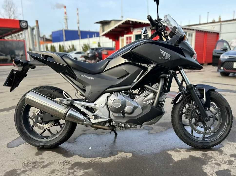 Мотоцикл Honda NC700X ABS