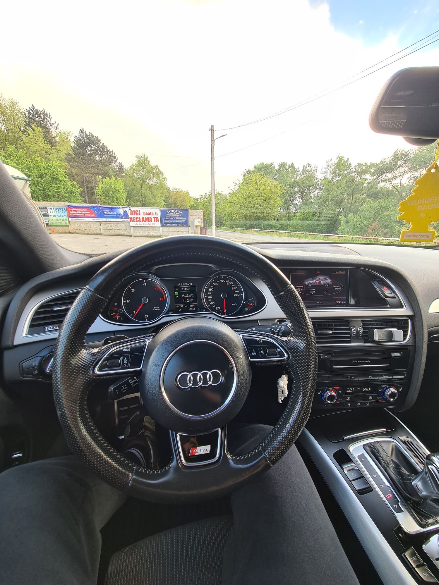Vând Audi A4 b8.5