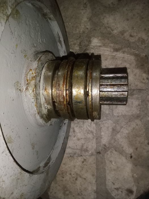 Продам вал опоры привода генератора Дгку,АДМ,МПТ.