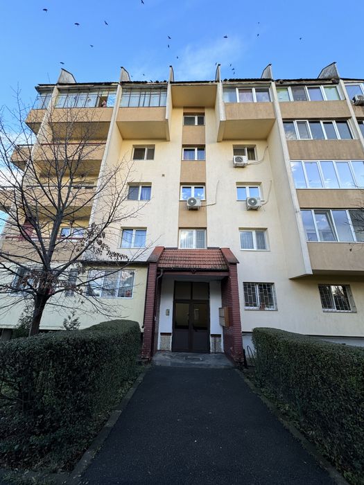 Pf vand apartament 3 camere mobilat, utilat+parcare-cu chirie 600euro