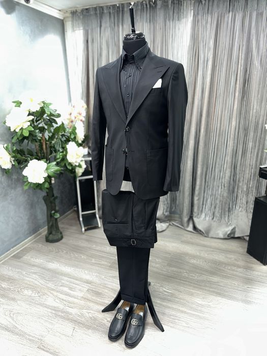 Costum Sartoria, Marimi disponibile.46/48/50/52/54/56
