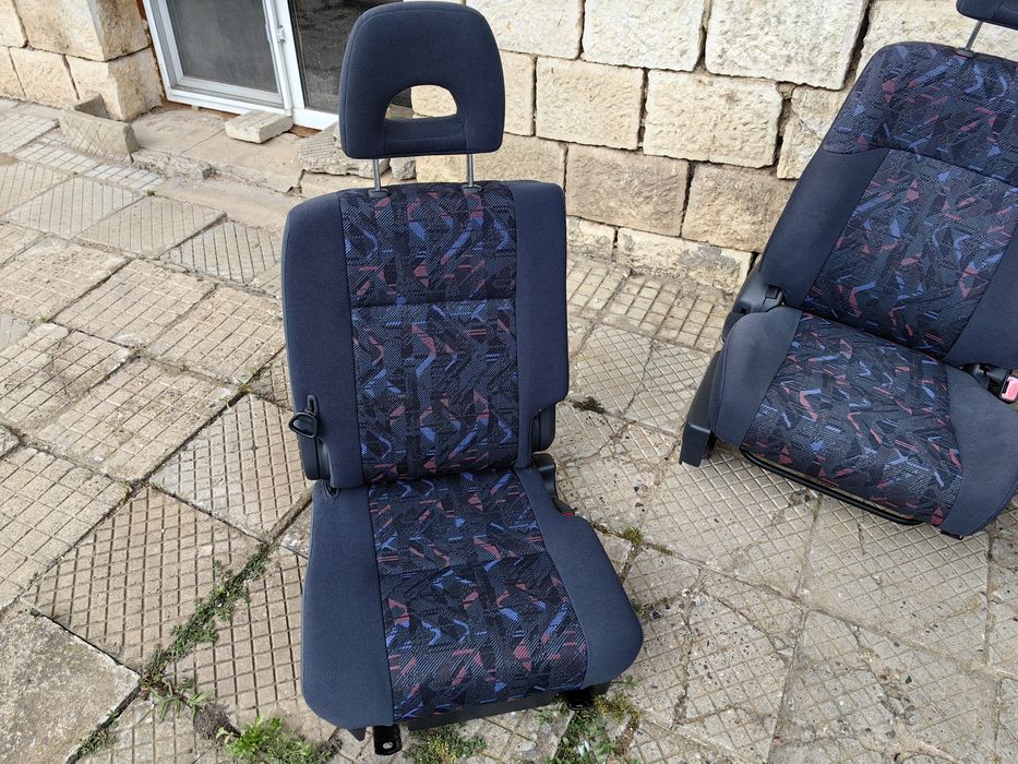 Салон от RAV 4 FACELIFT (Първа генерация). 1995 - 2000 рав 4 салон