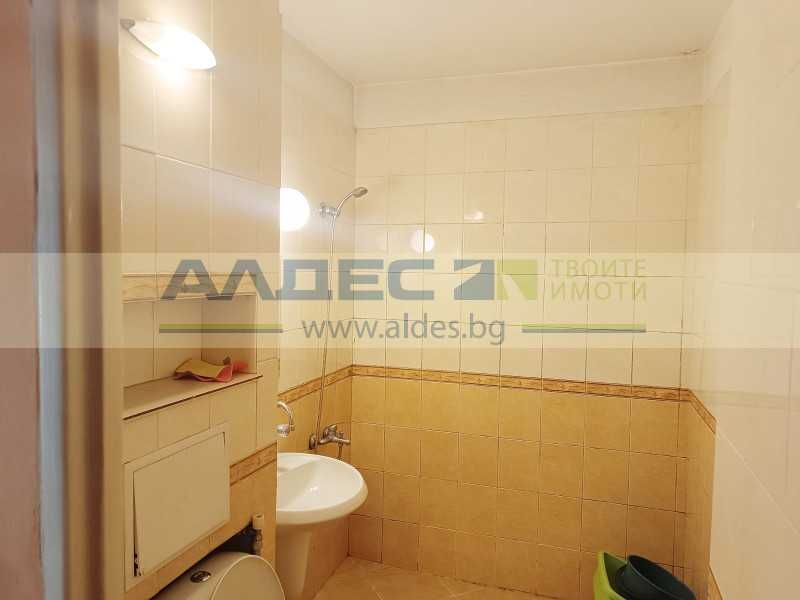 Дава се под наем Двустаен апартамент в София, Лагера - 69 кв.м за 382.5 € - Снимка #8