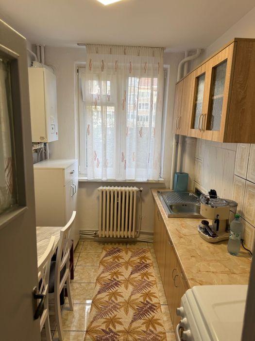 De închiriat apartament 2 camere – Piatra Neamț, Bd. Eminescu