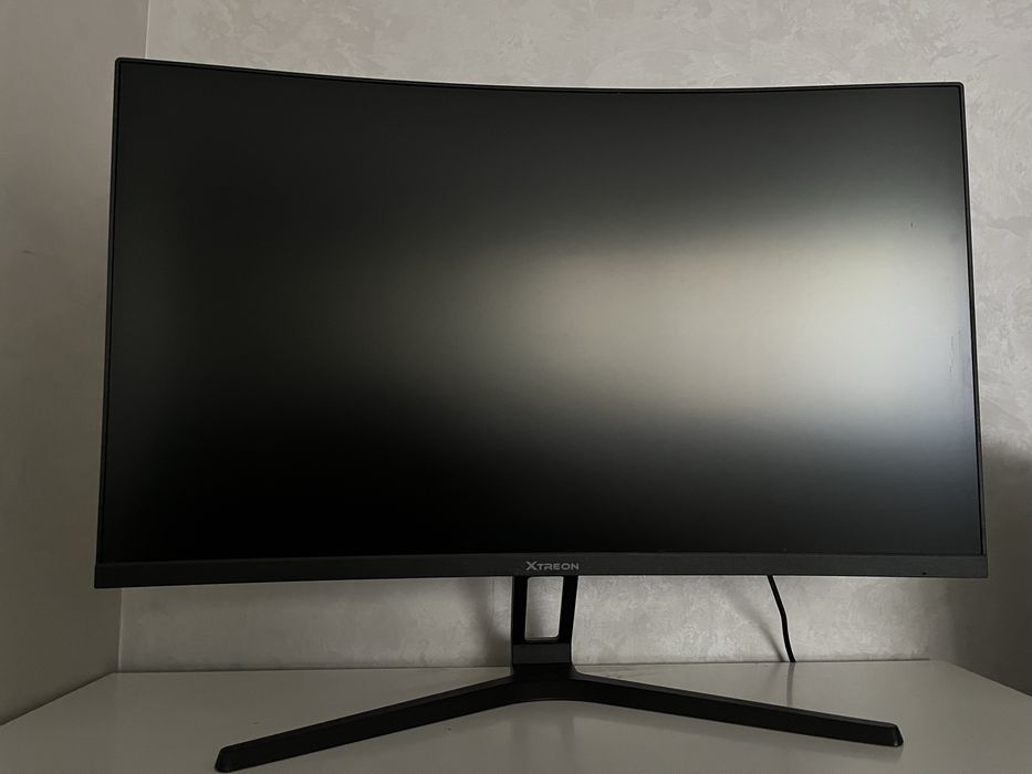 Игровой Монитор XTREON