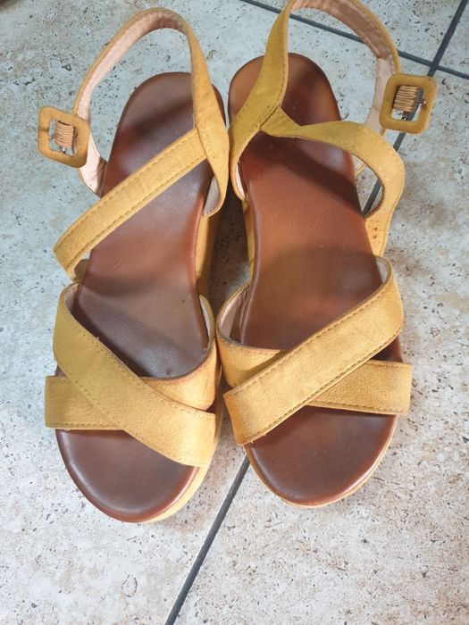 Sandale elegante/ casual