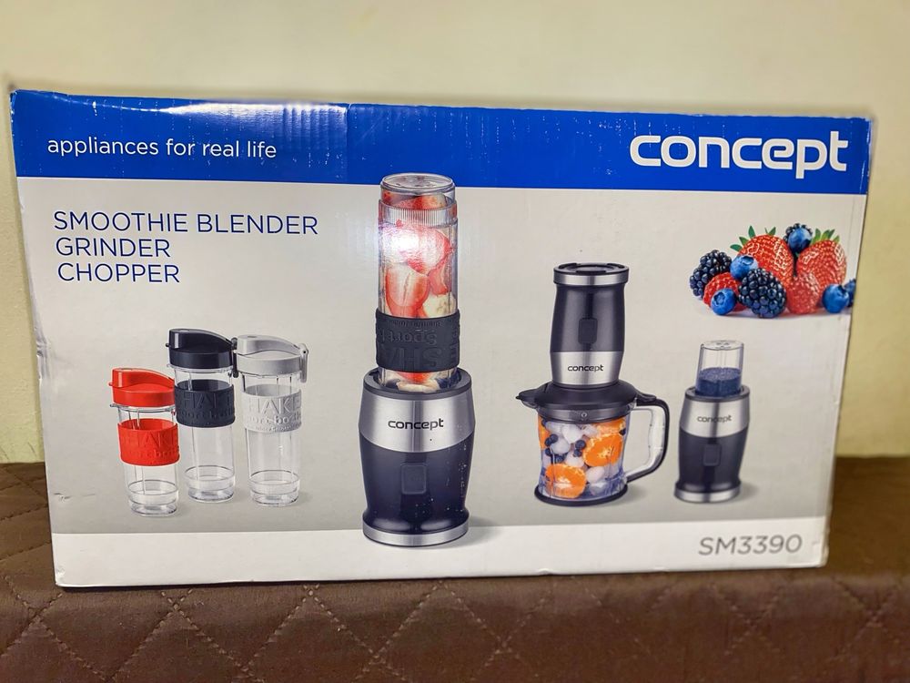 Concept - Blender smoothie Fresh&Nutri, cu accesorii, negru sm3390