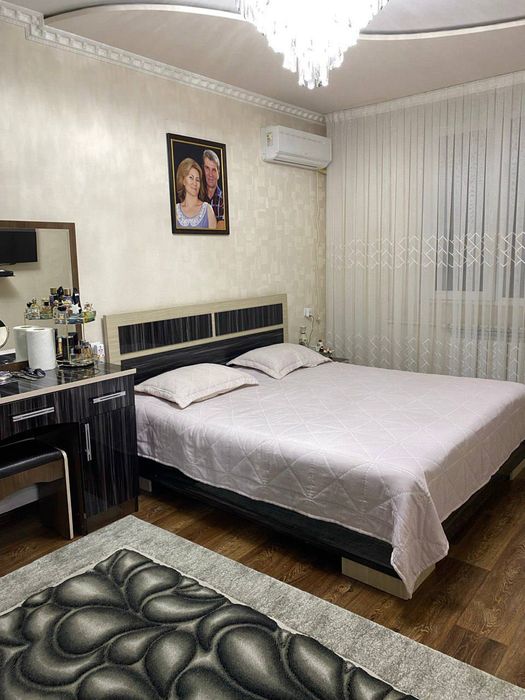 Продается 10 квартал новый 
3/1/4
Балкон 1.5х3 
Тип строительный панел