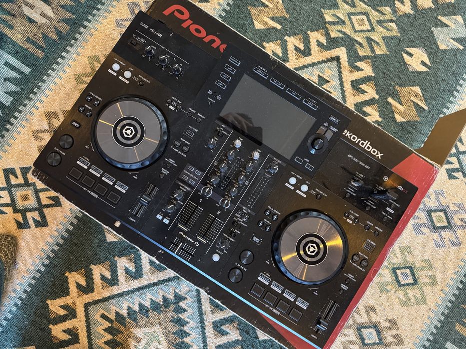 Pioneer XDJ-RR - ca noua