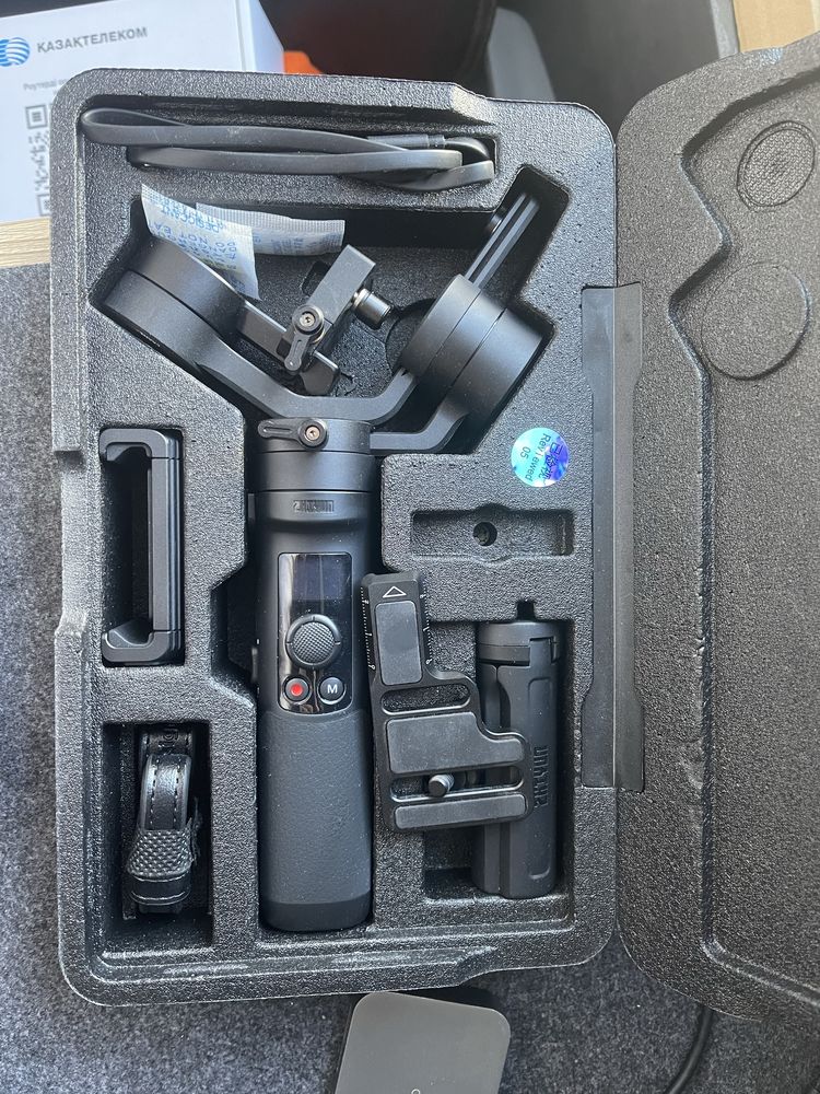 Продаю стабилизатор Zhiyun Crane M2