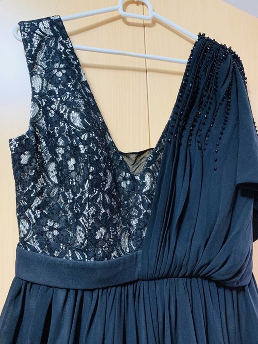 Rochie neagra, lunga cu pliuri laterale, marimea M-L