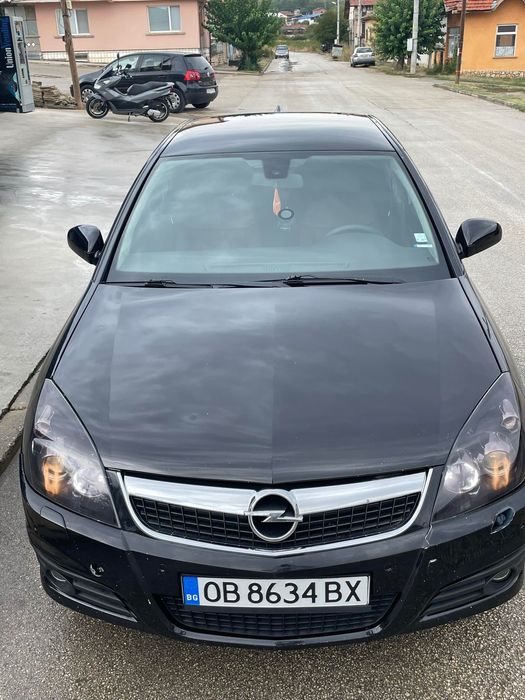 Opel Vectra C 1.9 150кс