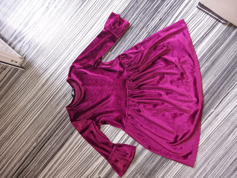 Hainute diverse pentru fete