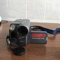 Продам видео-камеру sony