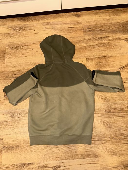 Hanorac Nike Tech Marimea M Original