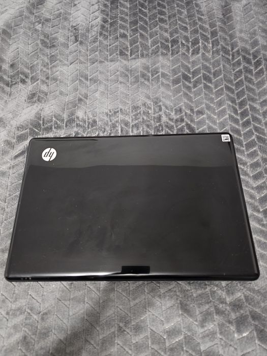 Vând laptop hp g61