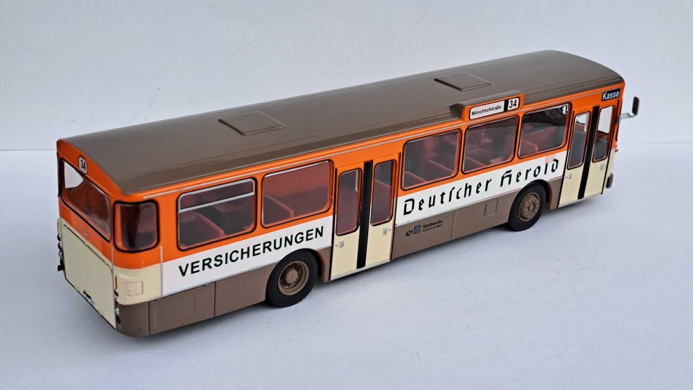 Bus Mercedes O305 Hachette 1:43