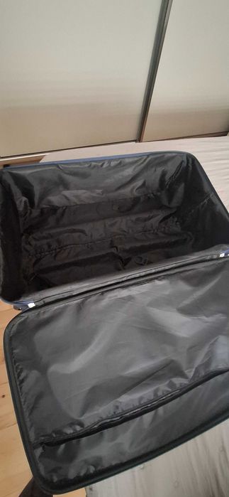 Куфар за път, среден размер