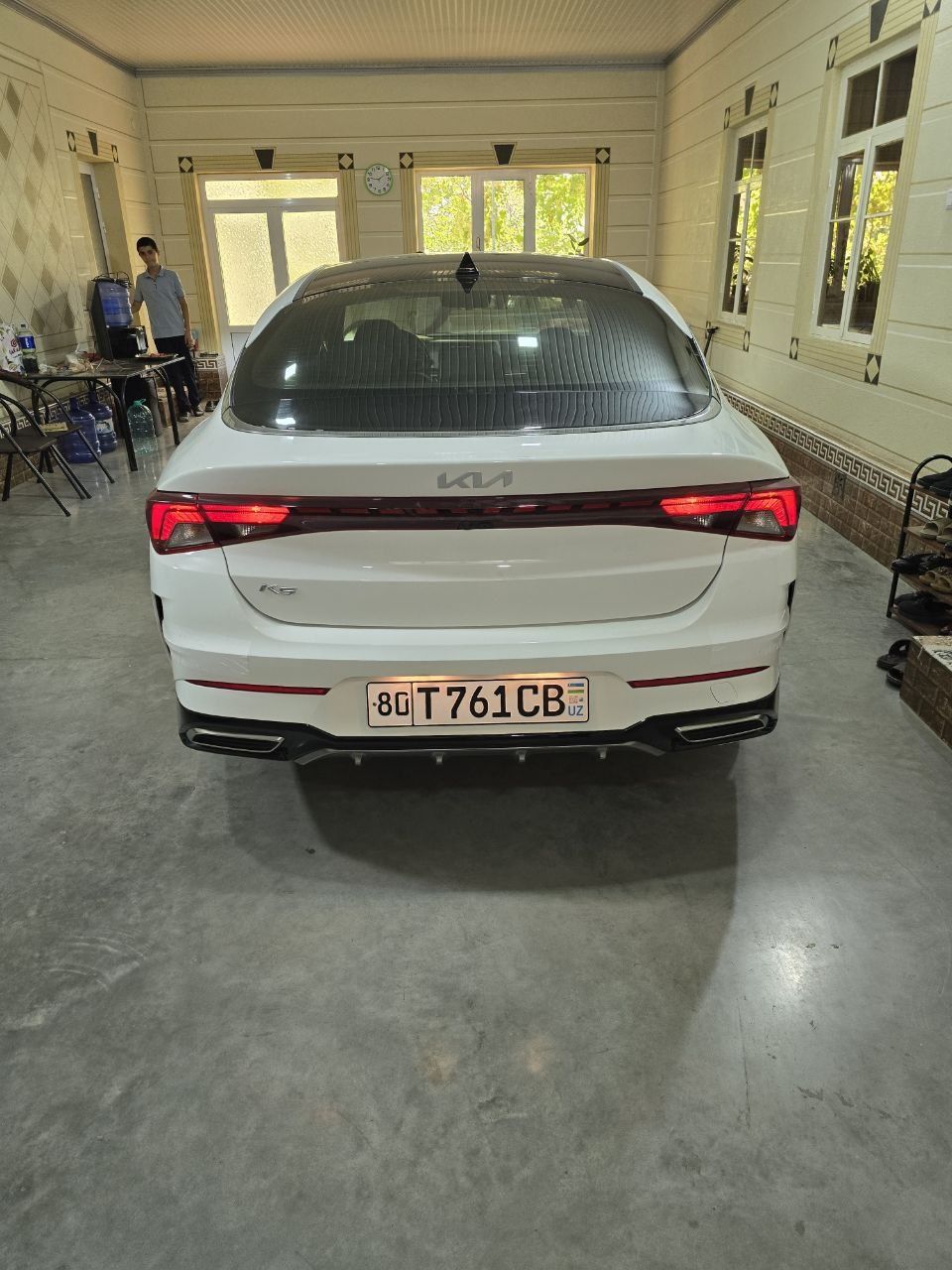 Kia k5 sotiladi 2-pozitsiya.