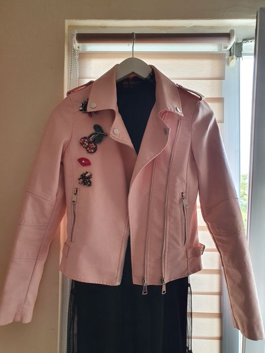 Дамско кожено яке