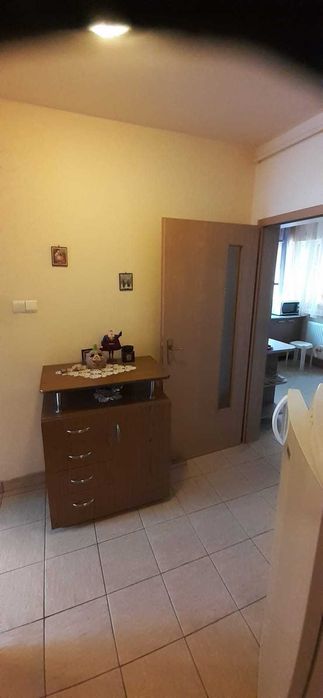 Apartament 3 camere, 76 mp utili + 2 balcoane, loc de parcare, mobilat