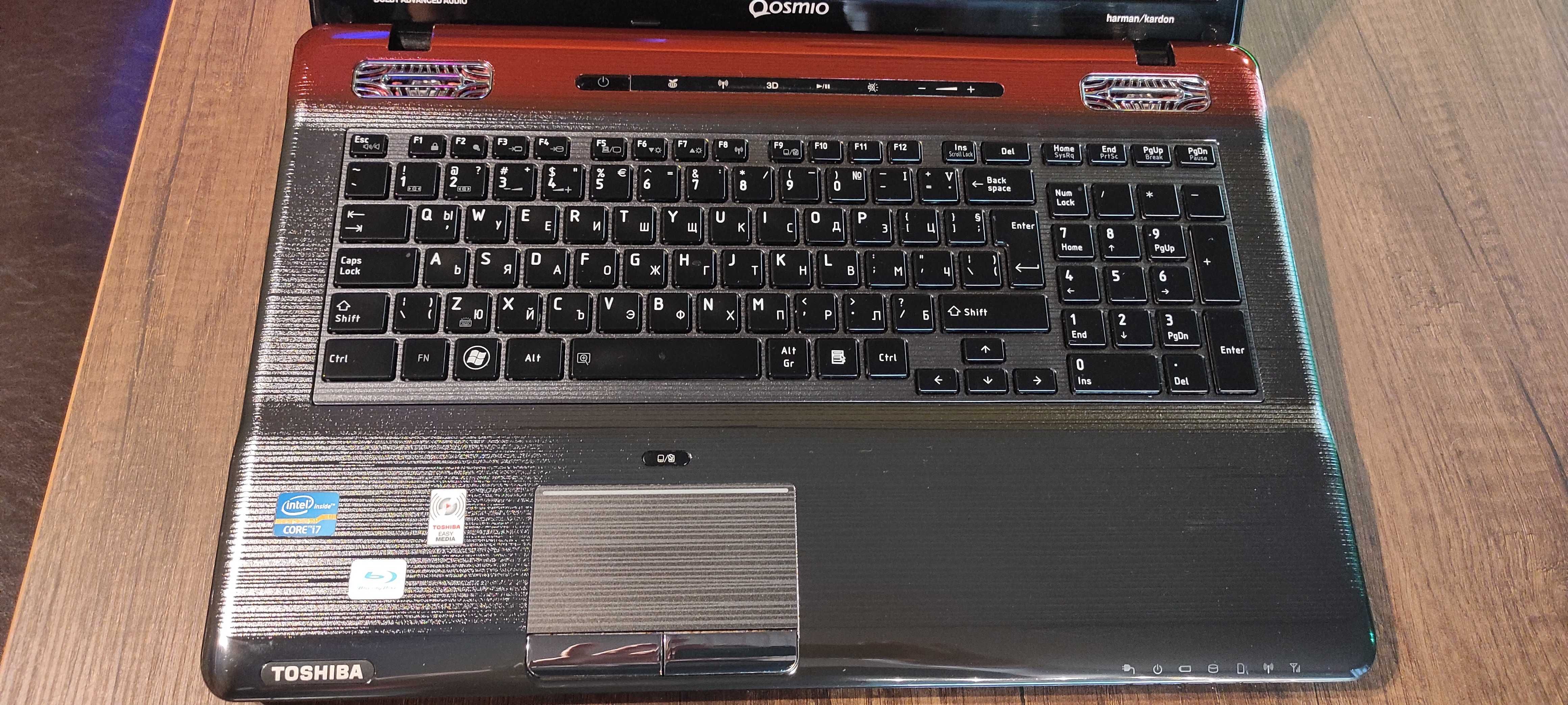 Геймърски лаптоп 17.3" TOSHIBA QOSMIO X770