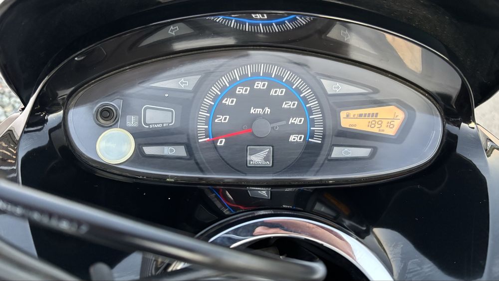 Honda pcx 125 scuter