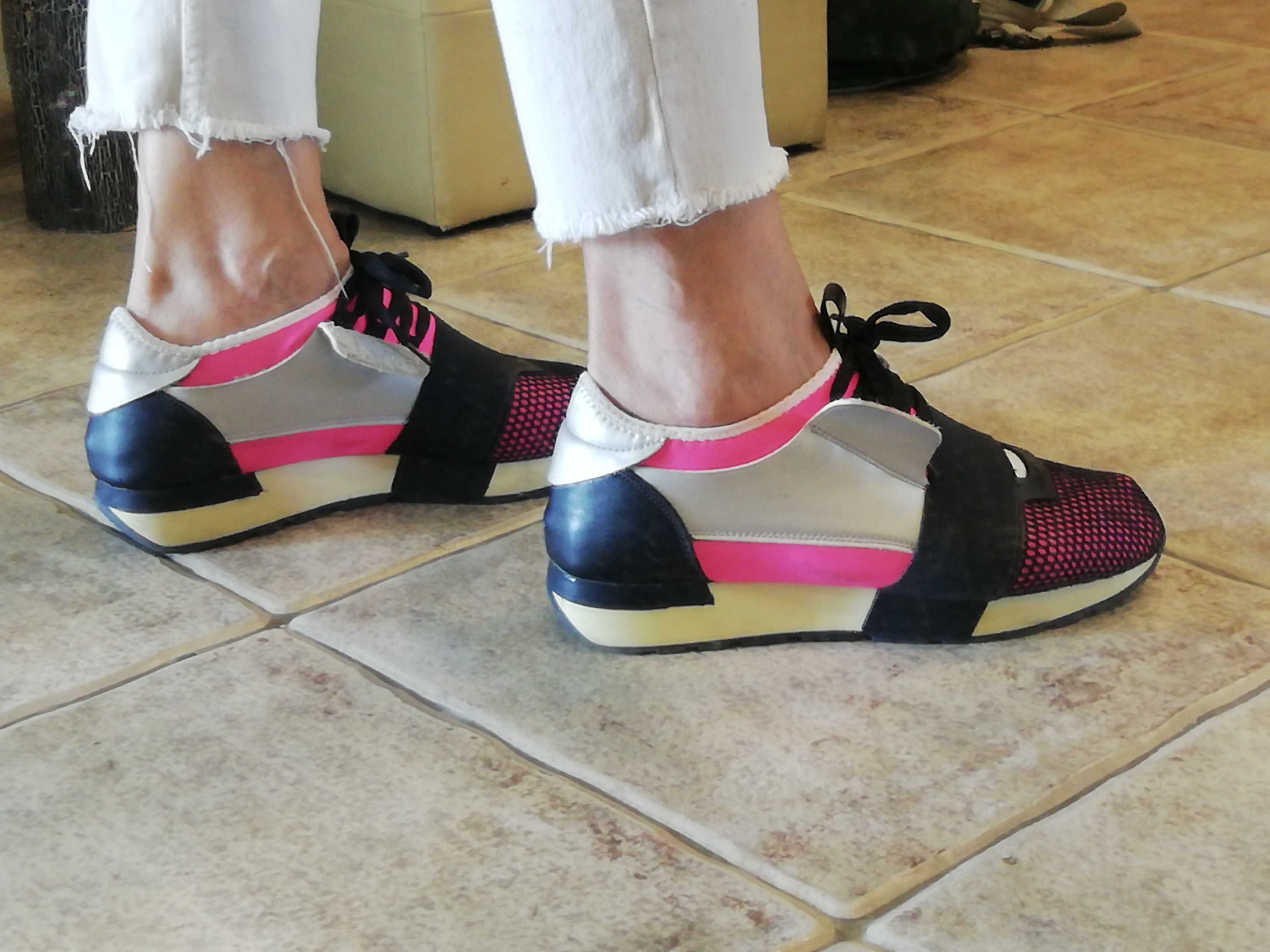 Сникерси Primark, Balenciaga, Pull&Bear,