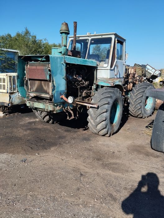 Продам погрузчик ковшовый