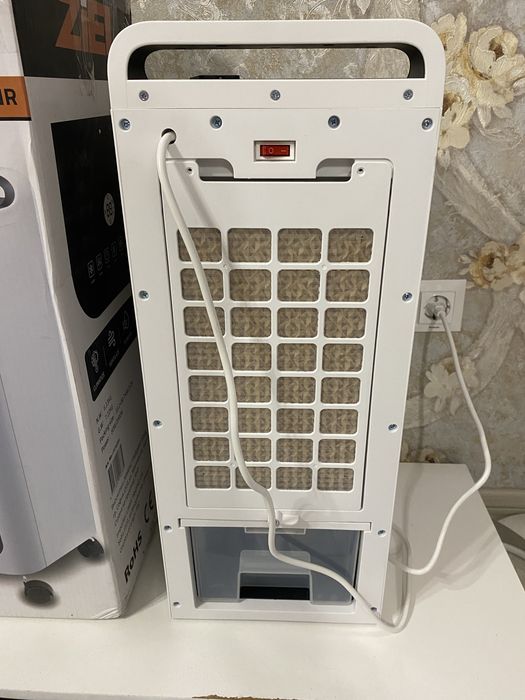 Отоплителен и охлаждащ уред