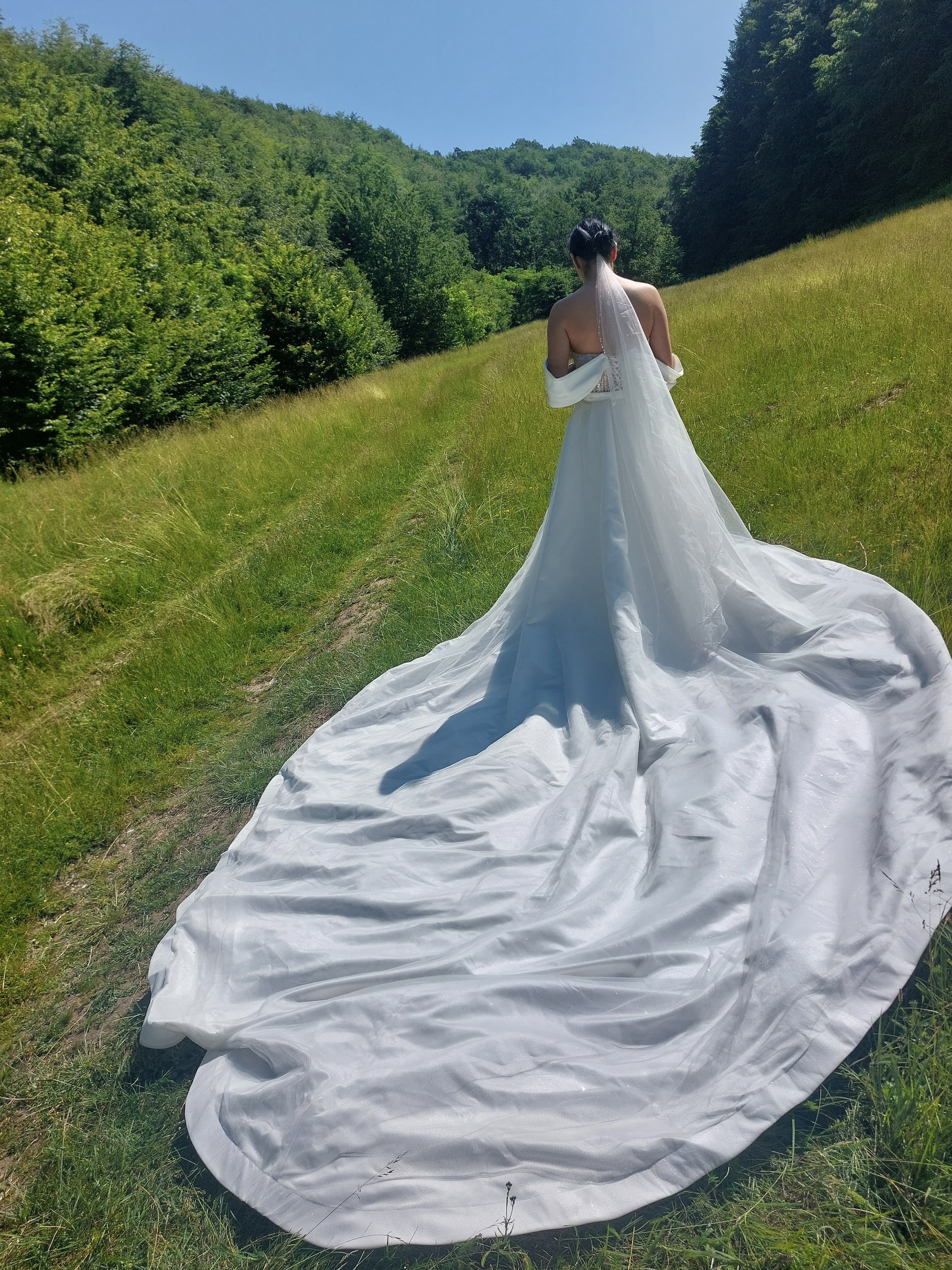 Rochie de mireasă nouă