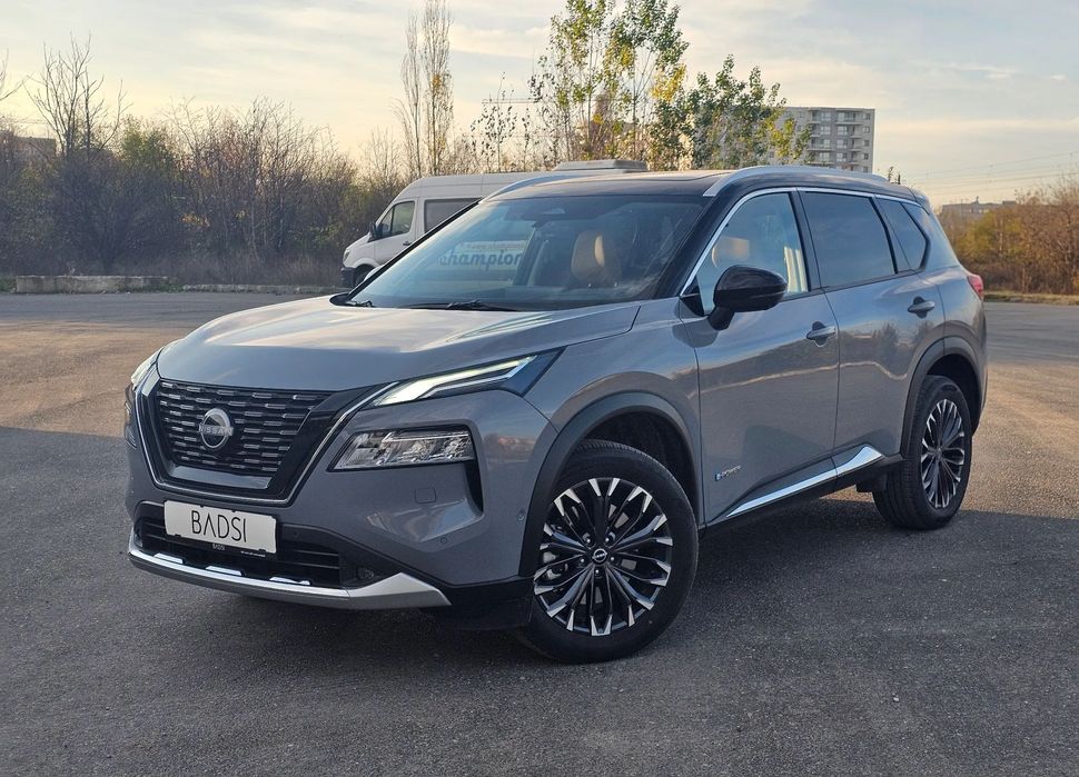 Nissan X-Trail Nissan X-Trail e4ORCE Tekna 213 CP